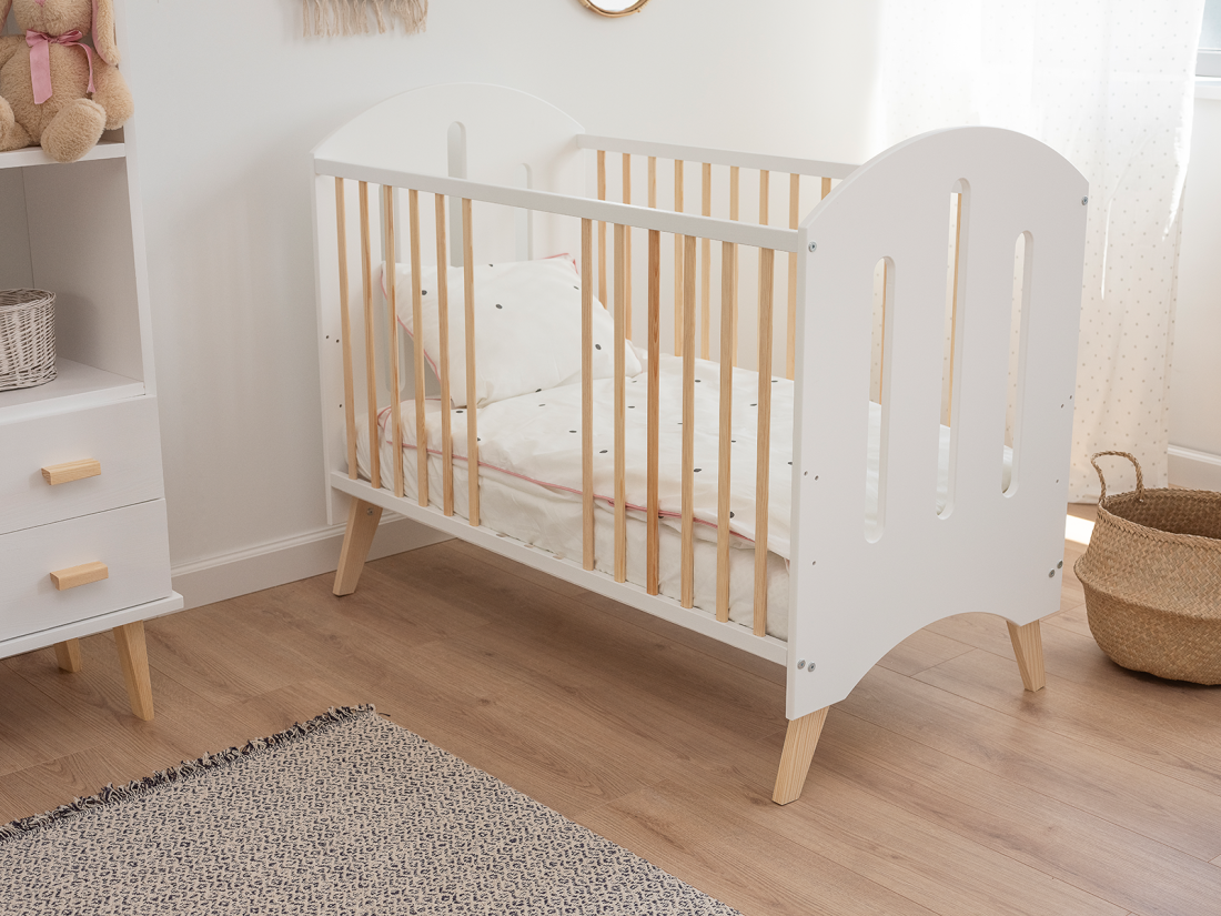 Lettino per bambini Baby Dream in legno di pino 60x120, bianco/pino