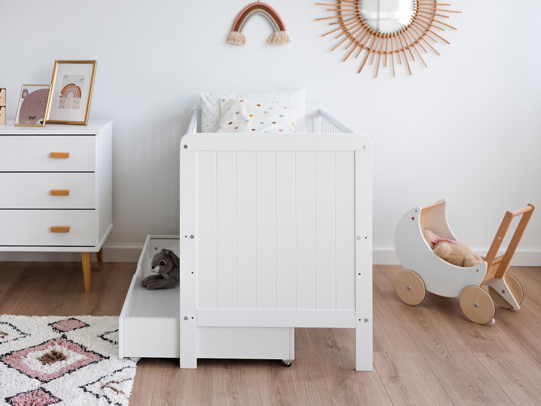 Lettino per bambini Baby Magic in legno di pino 60x120, bianco