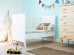 Lettino per bambini Baby Happy in legno di pino 60x120, bianco/pino