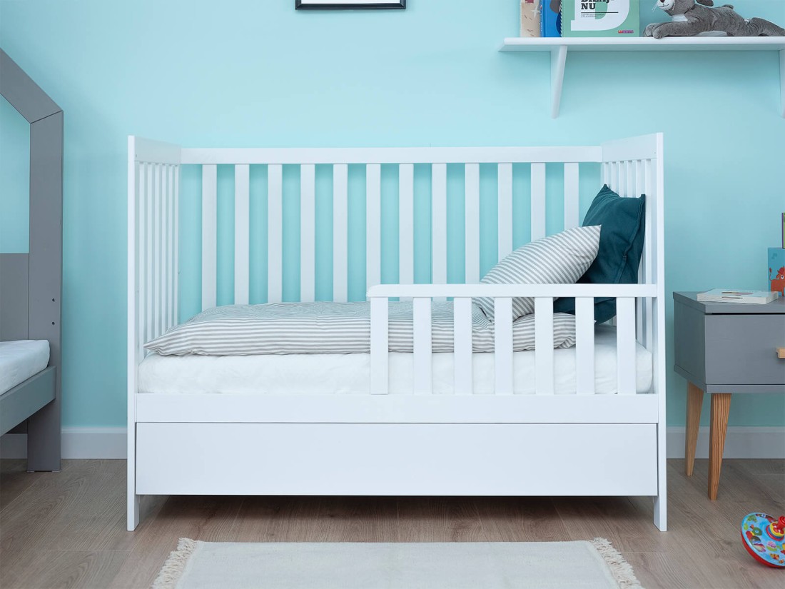 Lettino per bambini Baby Sleep in legno di pino 60x120, bianco