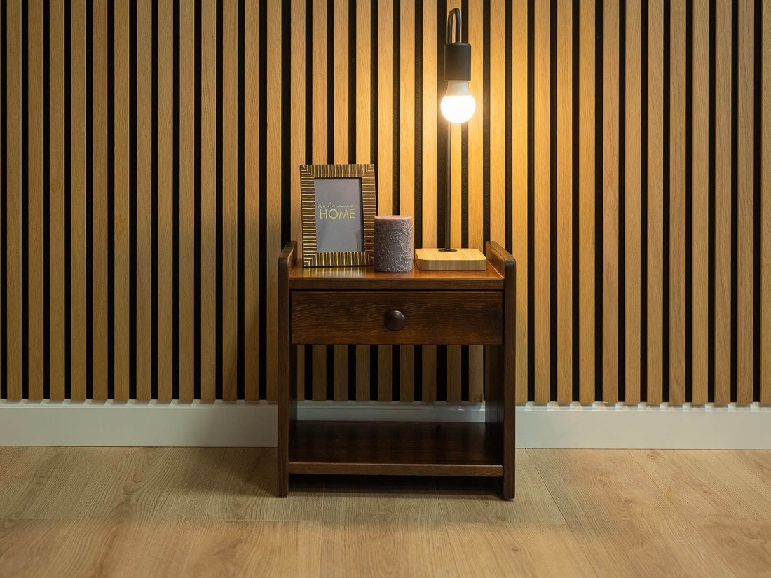 Comodino in legno WIKI, colore noce