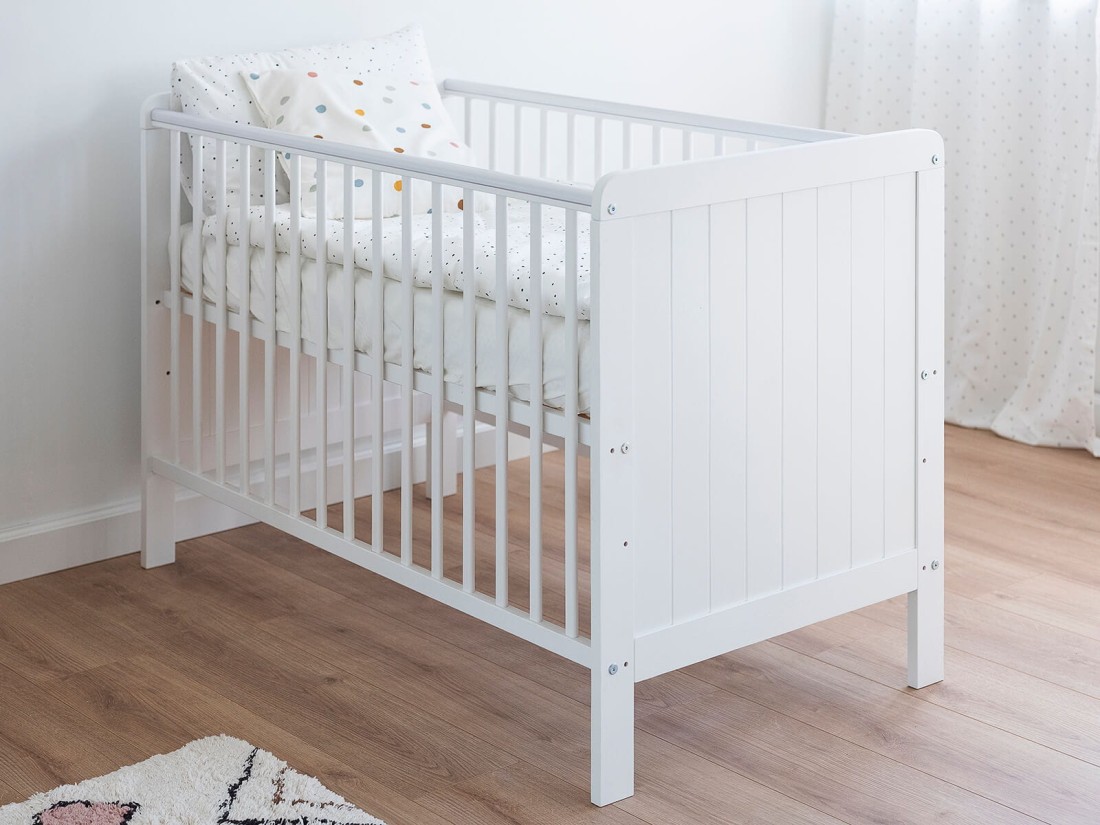 Lettino per bambini Baby Magic in legno di pino 60x120, bianco