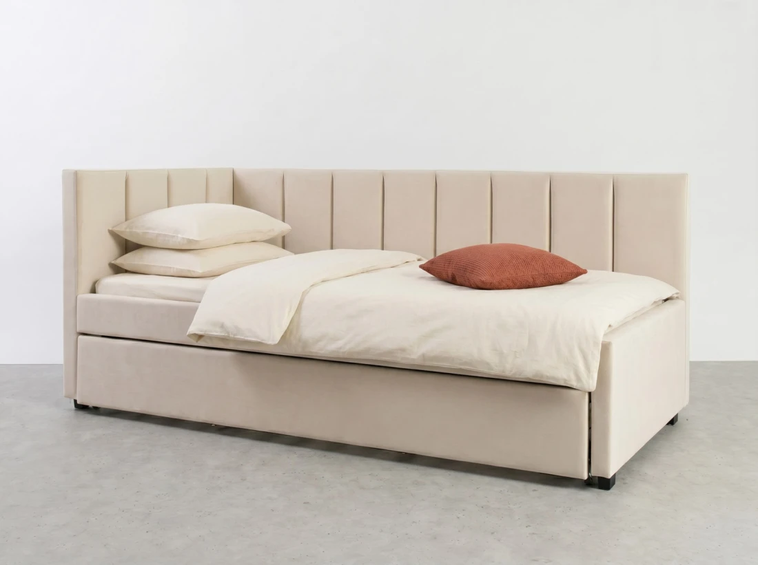 Divano letto a due posti 90x200 con struttura Dan Bluvel 22