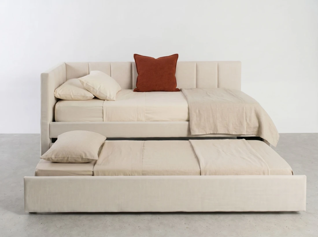 Divano letto a due posti 90x200 con struttura Dan Bluvel 22