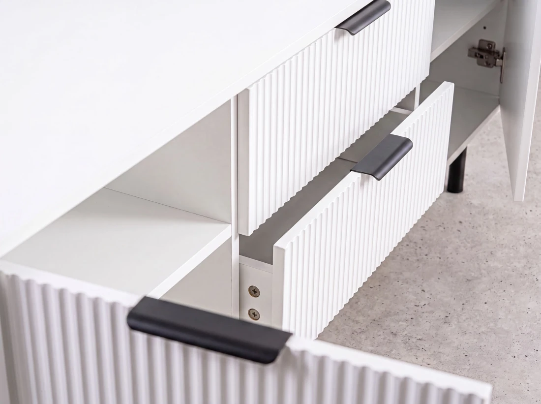 Armadio RTV 140 cm con cassetti e ante Riff bianco