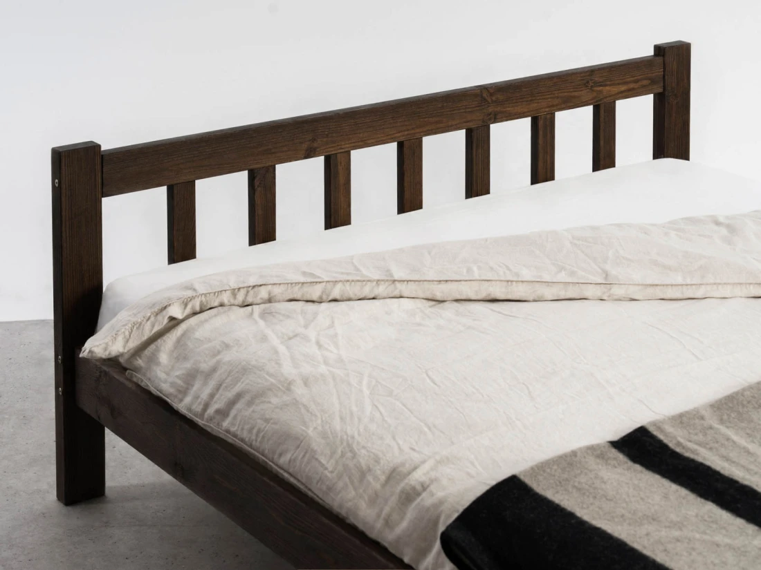 Letto in pino 140x200 Ofelia noce