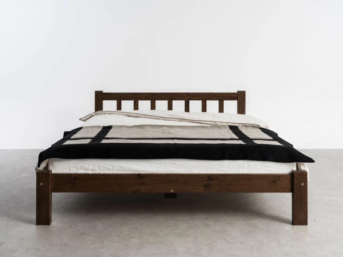 Letto in pino 140x200 Ofelia noce