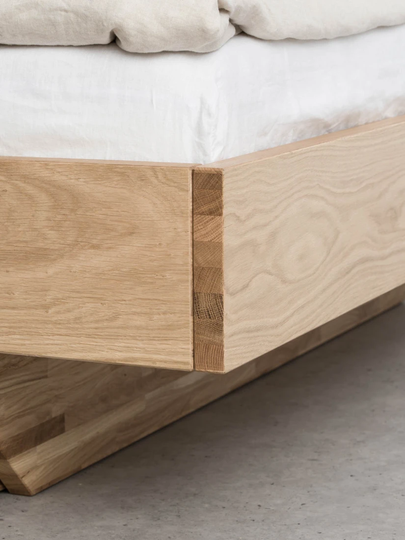 Letto matrimoniale 180x200 in rovere Levitante Piacenza